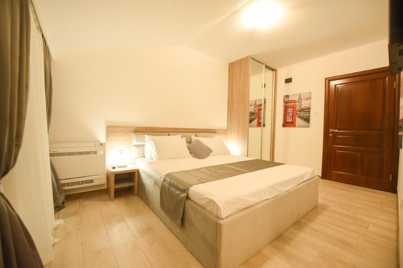 Korzo Apartmani Podgorica Luaran gambar